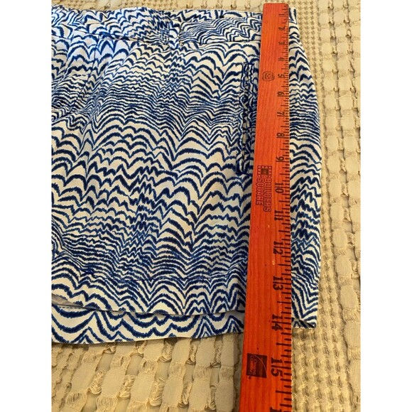 Stylus Womens Shorts Plus Size 16 Curvy Blue & White Patterned Casual Pockets - Picture 7 of 9